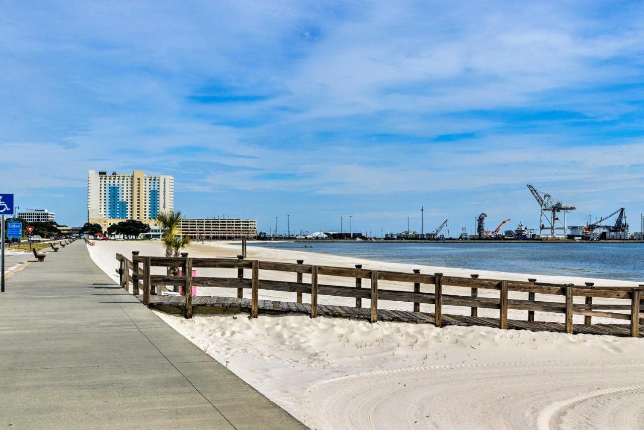 Villa Beachside Getaway - Walk to Gulf, Pier&Casino! Gulfport Exterior foto